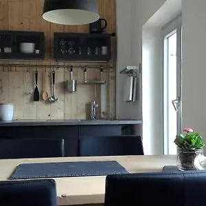 Herberge. 46 Apartment